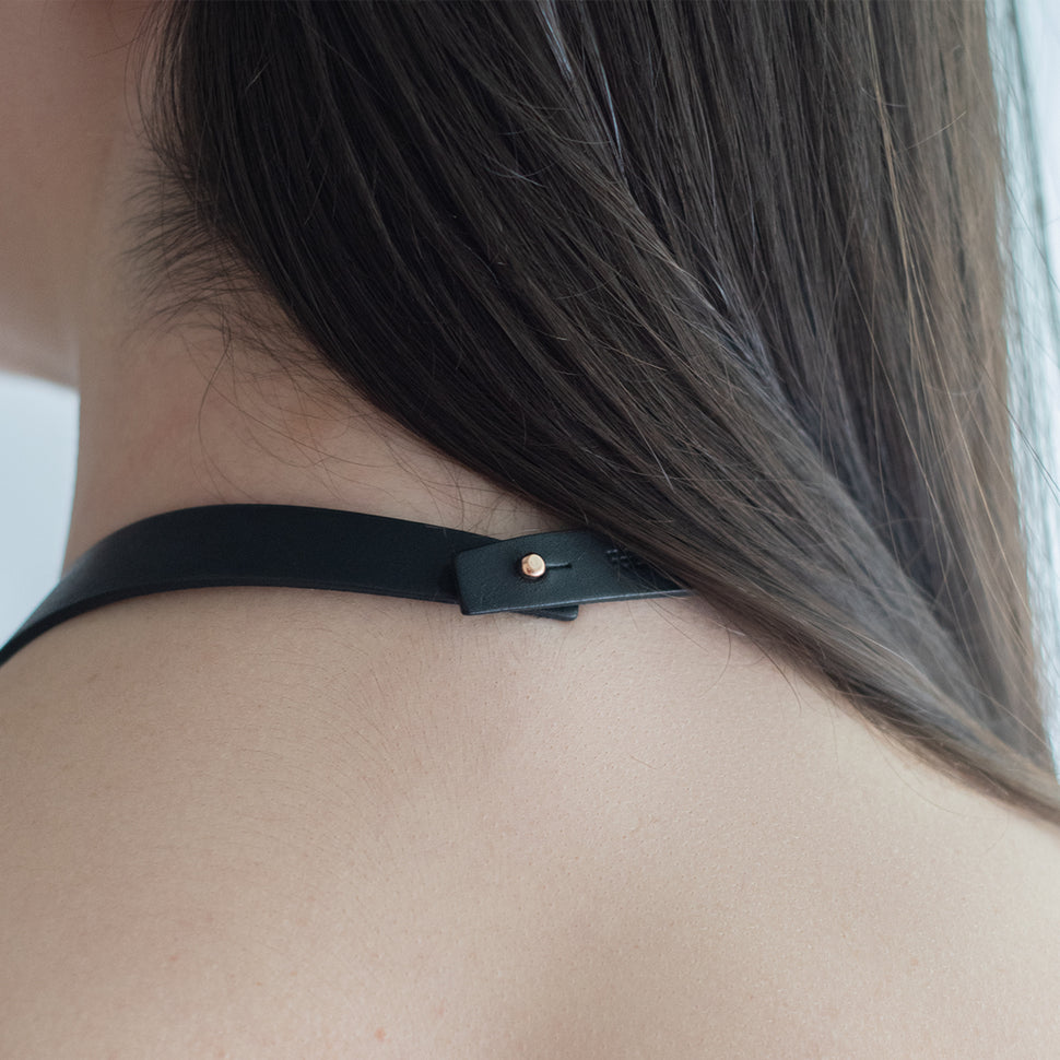 Collana In Pelle Intrecciata Unisex – Microfibra Morbida, Chiusura In Acciaio Inox, Larghezza 3mm, Lunghezza Regolabile 45-60 Cm